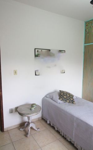 Casa à venda com 120m², 4 quartos e 2 vagas Casa à venda com 120m², 4 quartos e 2 vagasQuarto 3