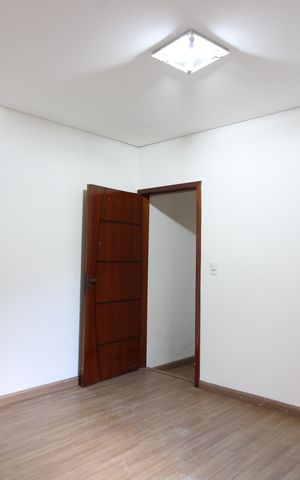 Casa à venda com 150m², 3 quartos e 2 vagasQuarto 2