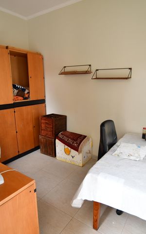 Casa à venda com 310m², 4 quartos e 4 vagasQuarto de Serviço
