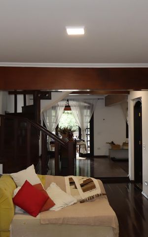 Casa para alugar com 440m², 4 quartos e 15 vagasSala
