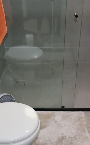 Casa para alugar com 440m², 4 quartos e 15 vagasBanheiro superior