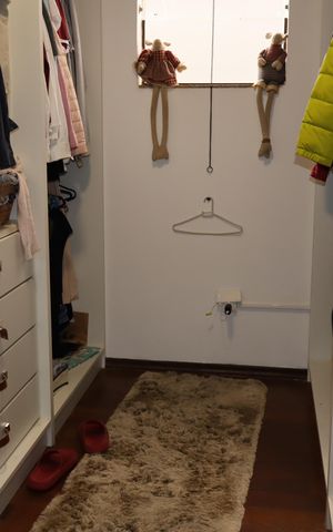 Casa para alugar com 440m², 4 quartos e 15 vagasCloset