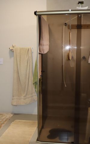 Casa para alugar com 440m², 4 quartos e 15 vagasBanheiro suíte