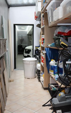 Casa para alugar com 440m², 4 quartos e 15 vagasQuarto de serviço 1