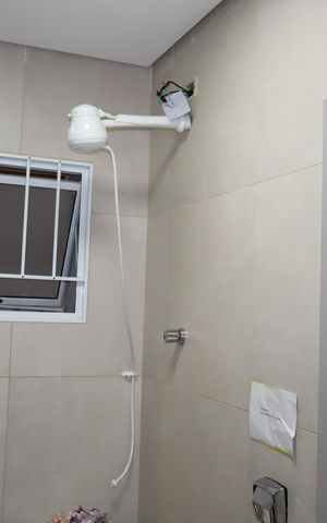 Casa para alugar com 440m², 4 quartos e 15 vagasBanheiro de serviço
