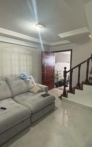 Casa para alugar com 313m², 3 quartos e 1 vaga Casa para alugar com 313m², 3 quartos e 1 vagaSala