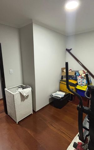 Casa para alugar com 313m², 3 quartos e 1 vaga Casa para alugar com 313m², 3 quartos e 1 vagaQuarto 1
