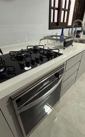 Casa para alugar com 313m², 3 quartos e 1 vaga Casa para alugar com 313m², 3 quartos e 1 vagaCozinha - Armários