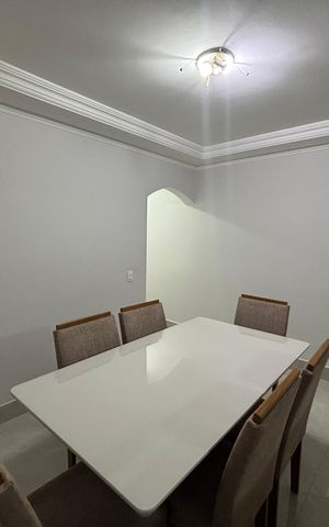 Casa para alugar com 313m², 3 quartos e 1 vaga Casa para alugar com 313m², 3 quartos e 1 vagaSala de jantar