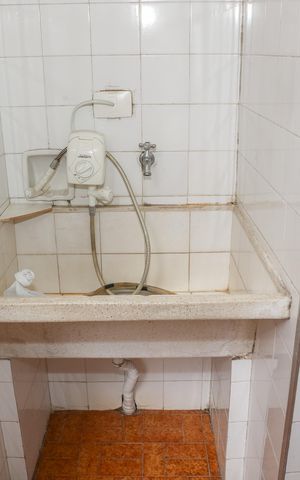 Casa à venda com 150m², 4 quartos e 1 vaga Casa à venda com 150m², 4 quartos e 1 vagaÁrea de Serviço