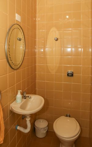 Casa à venda com 150m², 4 quartos e 1 vaga Casa à venda com 150m², 4 quartos e 1 vagaLavabo