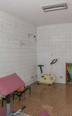 Casa à venda com 150m², 4 quartos e 1 vaga Casa à venda com 150m², 4 quartos e 1 vagaÁrea comum