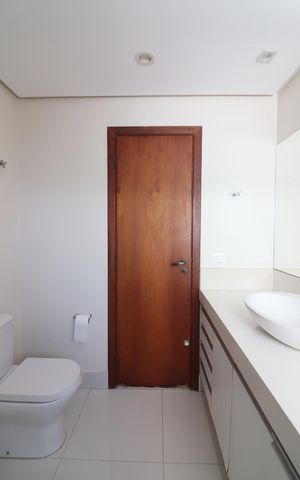 Apartamento à venda com 150m², 4 quartos e 3 vagasQuarto 1 - Suíte Banheiro 