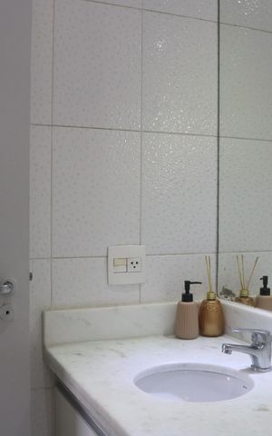 Apartamento à venda com 80m², 3 quartos e 2 vagasQuarto 2