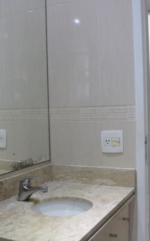 Apartamento à venda com 80m², 3 quartos e 2 vagasBanheiro 1