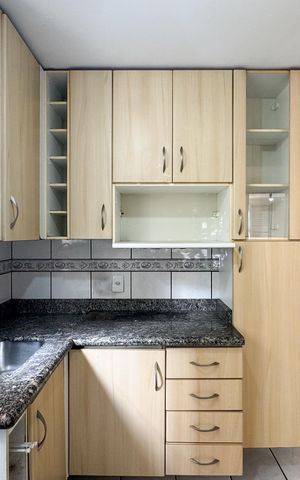 Apartamento à venda com 54m², 2 quartos e 1 vaga Apartamento à venda com 54m², 2 quartos e 1 vagaCozinha