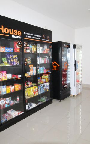 Apartamento para alugar com 78m², 2 quartos e 1 vagaÁrea comum - Mini Mercado