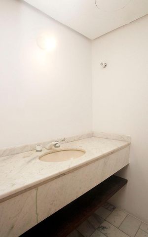 Apartamento para alugar com 158m², 3 quartos e 2 vagasBanheiro 3 Lavabo