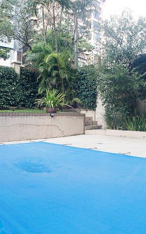 Apartamento para alugar com 158m², 3 quartos e 2 vagasÁrea Comum - Piscina