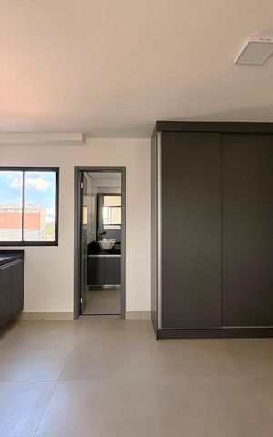 Studio para alugar com 18m², 1 quarto e sem vaga Studio para alugar com 18m², 1 quarto e sem vagaSala/ quarto
