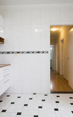 Apartamento à venda com 102m², 2 quartos e 1 vaga Apartamento à venda com 102m², 2 quartos e 1 vagaCozinha
