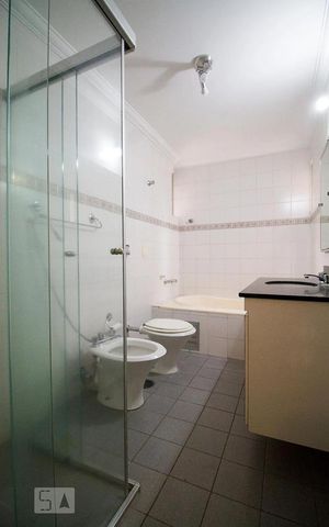 Apartamento à venda com 102m², 2 quartos e 1 vaga Apartamento à venda com 102m², 2 quartos e 1 vagaBanheiro