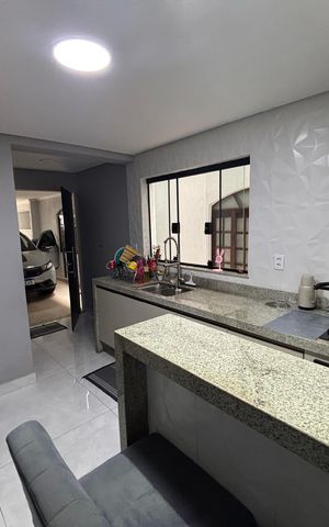 Casa para alugar com 278m², 3 quartos e 2 vagas Casa para alugar com 278m², 3 quartos e 2 vagasCozinha - Armários