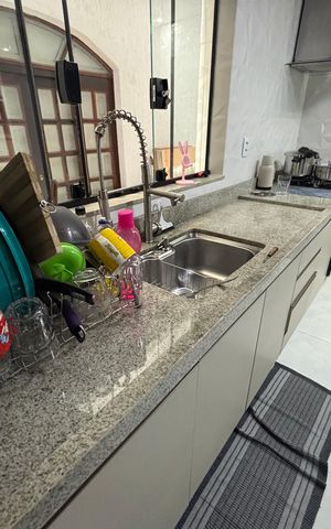 Casa para alugar com 278m², 3 quartos e 2 vagas Casa para alugar com 278m², 3 quartos e 2 vagasCozinha - Armários