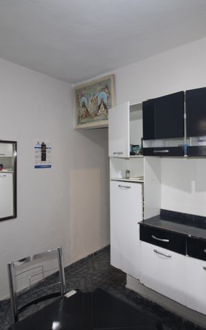 Casa à venda com 115m², 3 quartos e sem vagaCasa 2 - Sala/Cozinha 