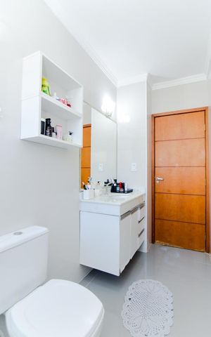 Casa de condomínio para alugar com 127m², 3 quartos e 3 vagasBanheiro da Suíte 