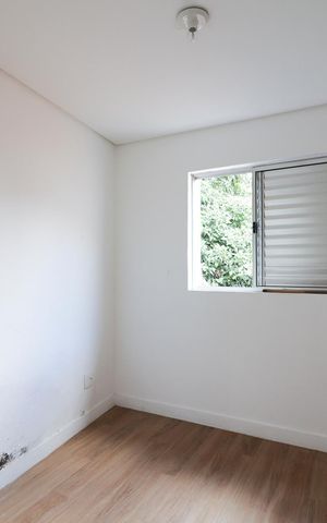 Casa à venda com 270m², 4 quartos e 1 vaga Casa à venda com 270m², 4 quartos e 1 vagaQuarto