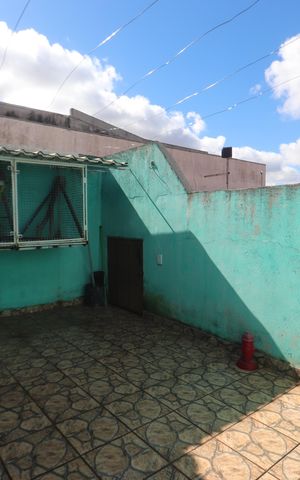 Casa à venda com 100m², 3 quartos e 2 vagasÁrea de Lazer e Lavanderia