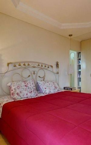 Apartamento à venda com 233m², 4 quartos e 3 vagas