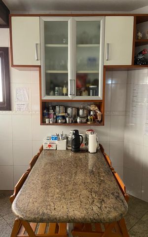 Casa para alugar com 390m², 5 quartos e 3 vagas Casa para alugar com 390m², 5 quartos e 3 vagasCozinha
