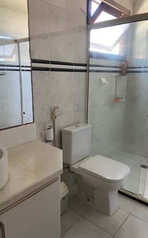 Casa para alugar com 390m², 5 quartos e 3 vagas Casa para alugar com 390m², 5 quartos e 3 vagasBanheiro