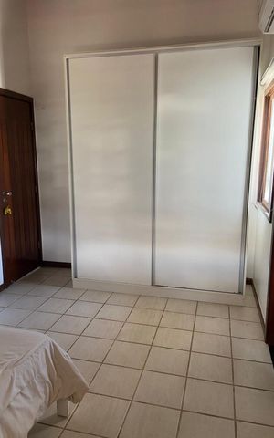 Casa para alugar com 390m², 5 quartos e 3 vagas Casa para alugar com 390m², 5 quartos e 3 vagasQuarto