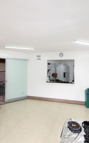 Apartamento para alugar com 45m², 2 quartos e 1 vagaÁrea Comum