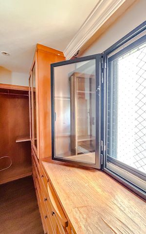 Apartamento à venda com 180m², 4 quartos e 3 vagasCloset da suíte