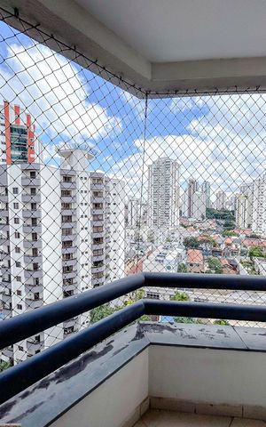 Apartamento à venda com 180m², 4 quartos e 3 vagasVaranda