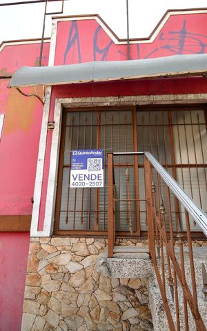 Casa à venda com 190m², 3 quartos e 3 vagasPlaca