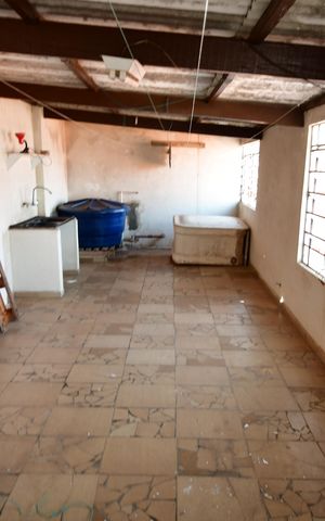 Casa à venda com 190m², 3 quartos e 3 vagasÁrea de Serviço