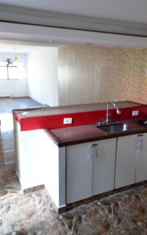 Casa à venda com 190m², 3 quartos e 3 vagasCozinha