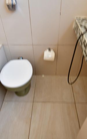 Casa à venda com 190m², 3 quartos e 3 vagasBanheiro Suíte
