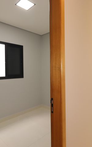 Casa à venda com 125m², 3 quartos e 2 vagasCorredor