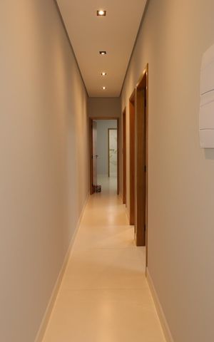 Casa à venda com 125m², 3 quartos e 2 vagasCorredor