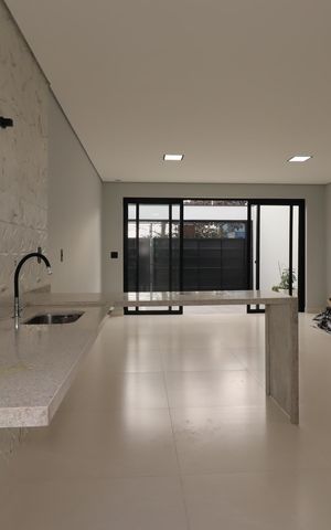 Casa à venda com 125m², 3 quartos e 2 vagasCozinha