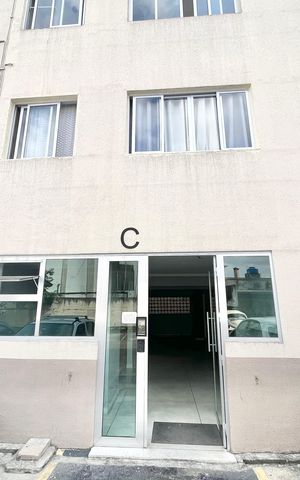 Apartamento à venda com 48m², 1 quarto e 1 vagaFachada do bloco