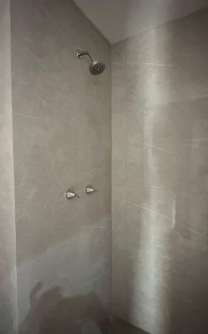 Apartamento à venda com 65m², 3 quartos e 1 vaga Apartamento à venda com 65m², 3 quartos e 1 vagaBanheiro