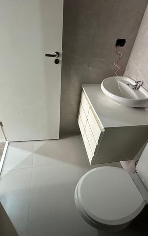 Apartamento à venda com 65m², 3 quartos e 1 vaga Apartamento à venda com 65m², 3 quartos e 1 vagaBanheiro