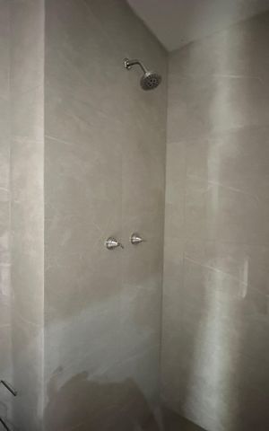 Apartamento à venda com 65m², 3 quartos e 1 vaga Apartamento à venda com 65m², 3 quartos e 1 vagaBanheiro